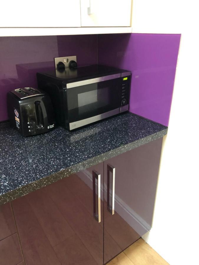 Big Room Rusholme With Tv And Private Bathroom-Parking&Wifi Manchester Dış mekan fotoğraf