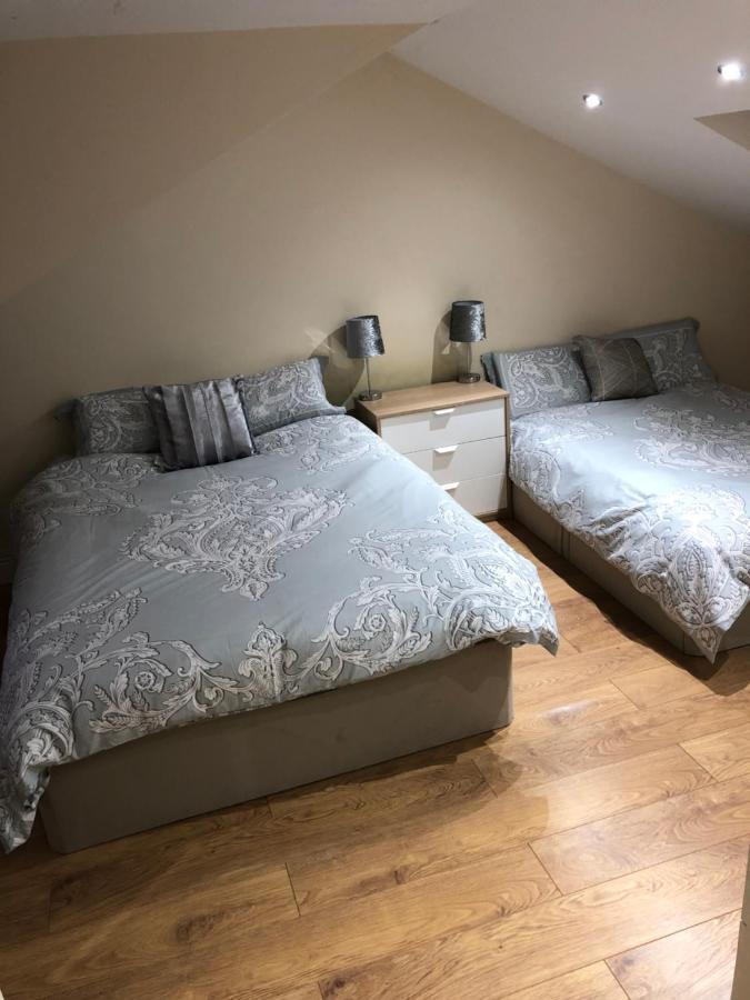 Big Room Rusholme With Tv And Private Bathroom-Parking&Wifi Manchester Dış mekan fotoğraf
