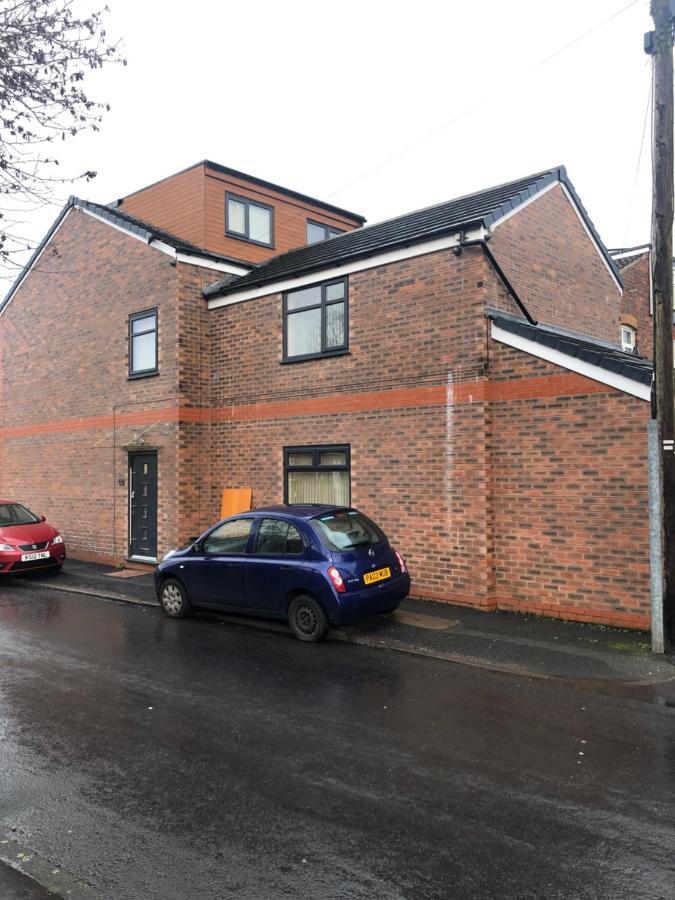 Big Room Rusholme With Tv And Private Bathroom-Parking&Wifi Manchester Dış mekan fotoğraf